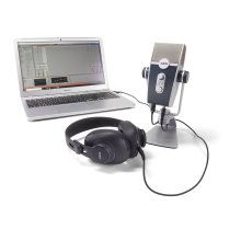 Podcaster Essentials Lyra USB Microphone And K371 Headphones
